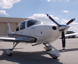 Cirrus SR-20